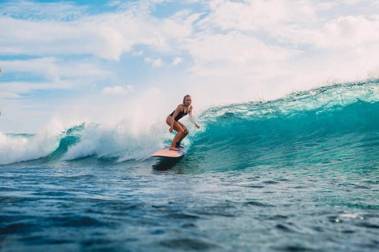 Surfen in Bali mit AIFS