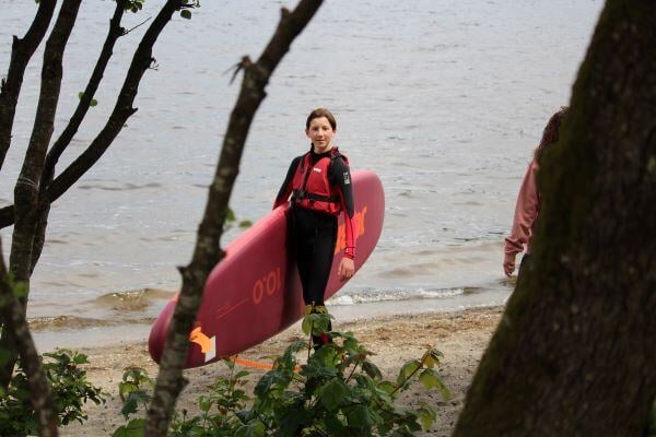 aifs-schueleraustausch-england-select-partnerfotos-lomond-school-Lomond Pupil Padel Board at Loch Lomond